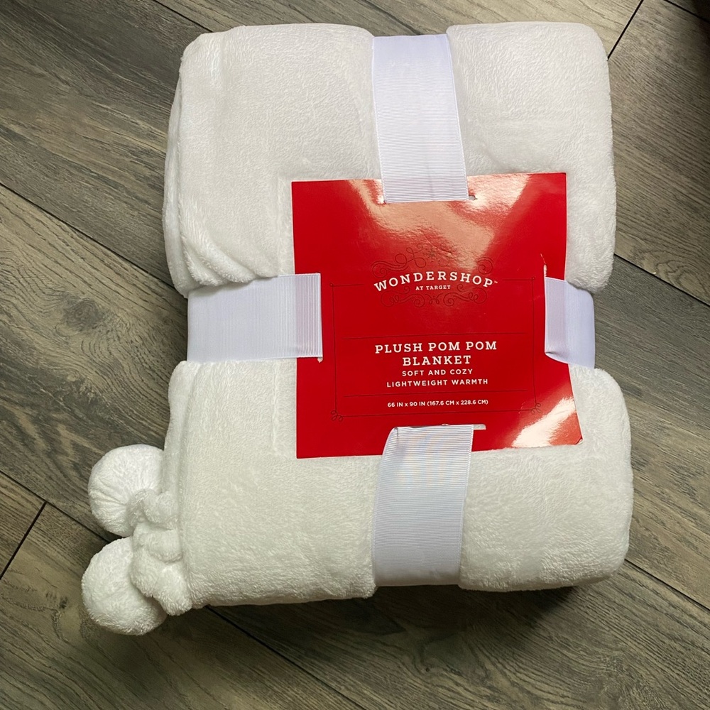 Plush White Pom Pom Blanket - Picture 3 of 7